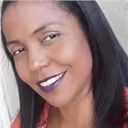 Licenciada en educacion basica primaria con experiencia en clases para miños y adultos tanto virtual co.o.preswncial